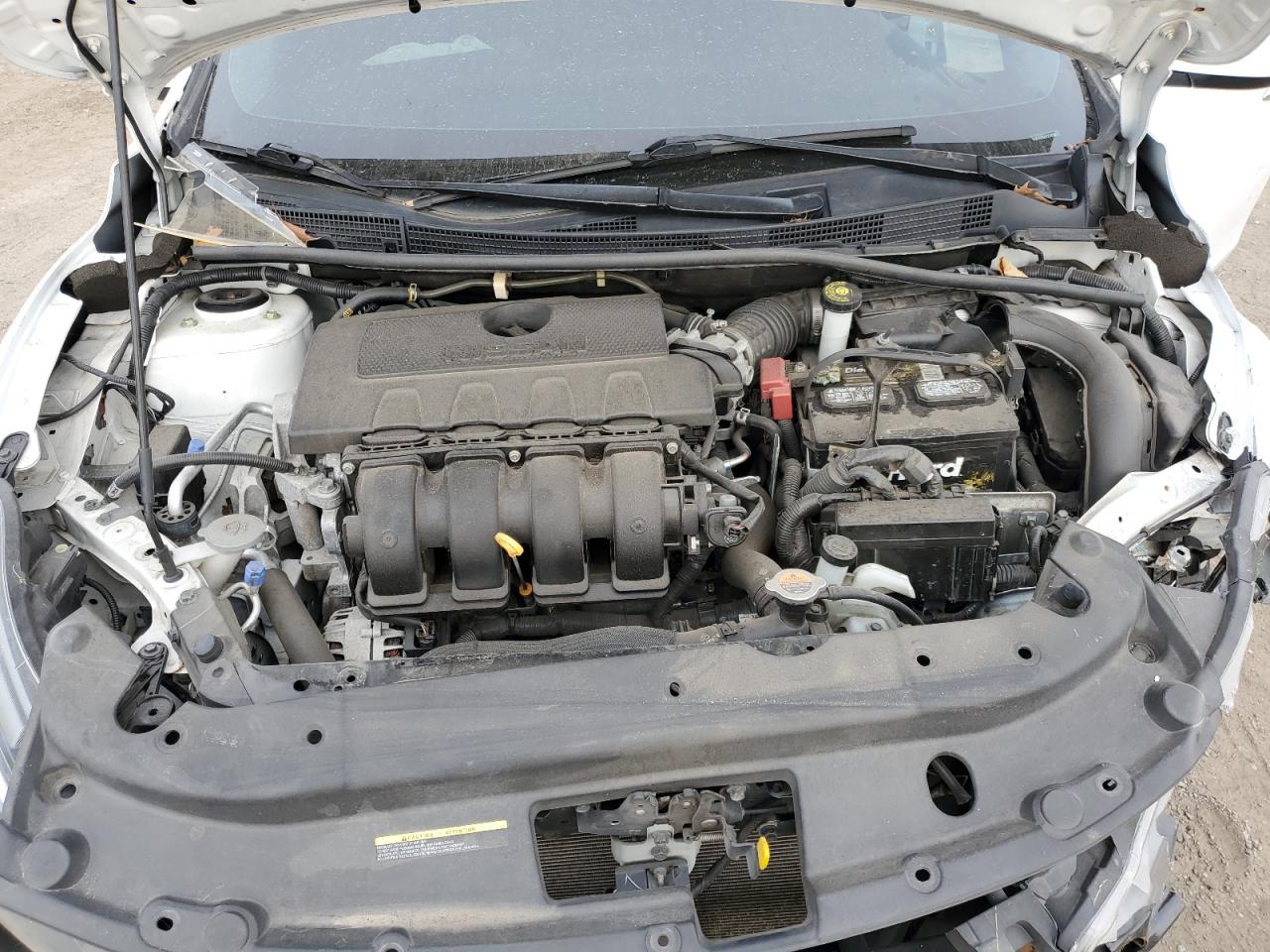 Nissan Sentra S Image 5