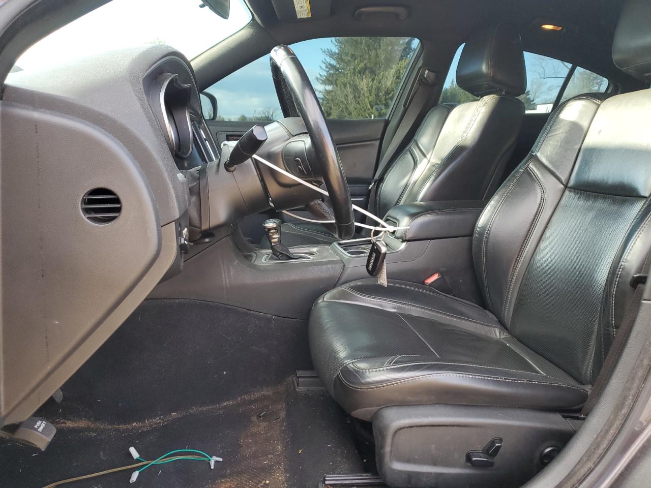 Dodge Charger Sxt Image 2