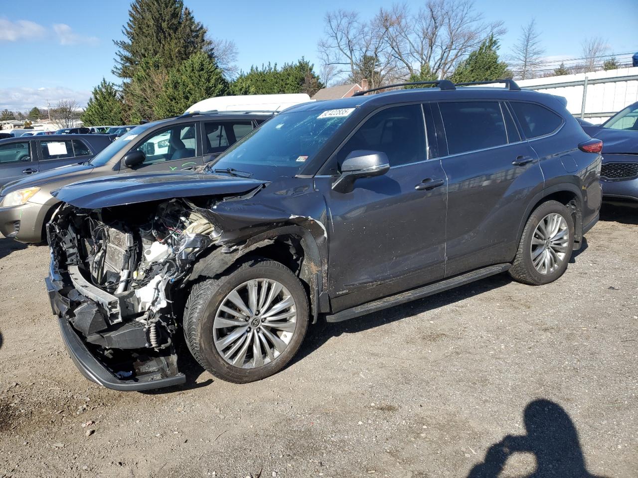 Toyota Highlander Hybrid Limited Image 1