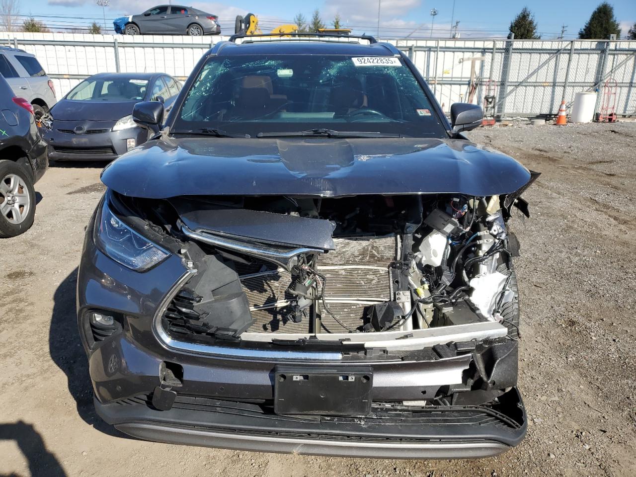 Toyota Highlander Hybrid Limited Image 7