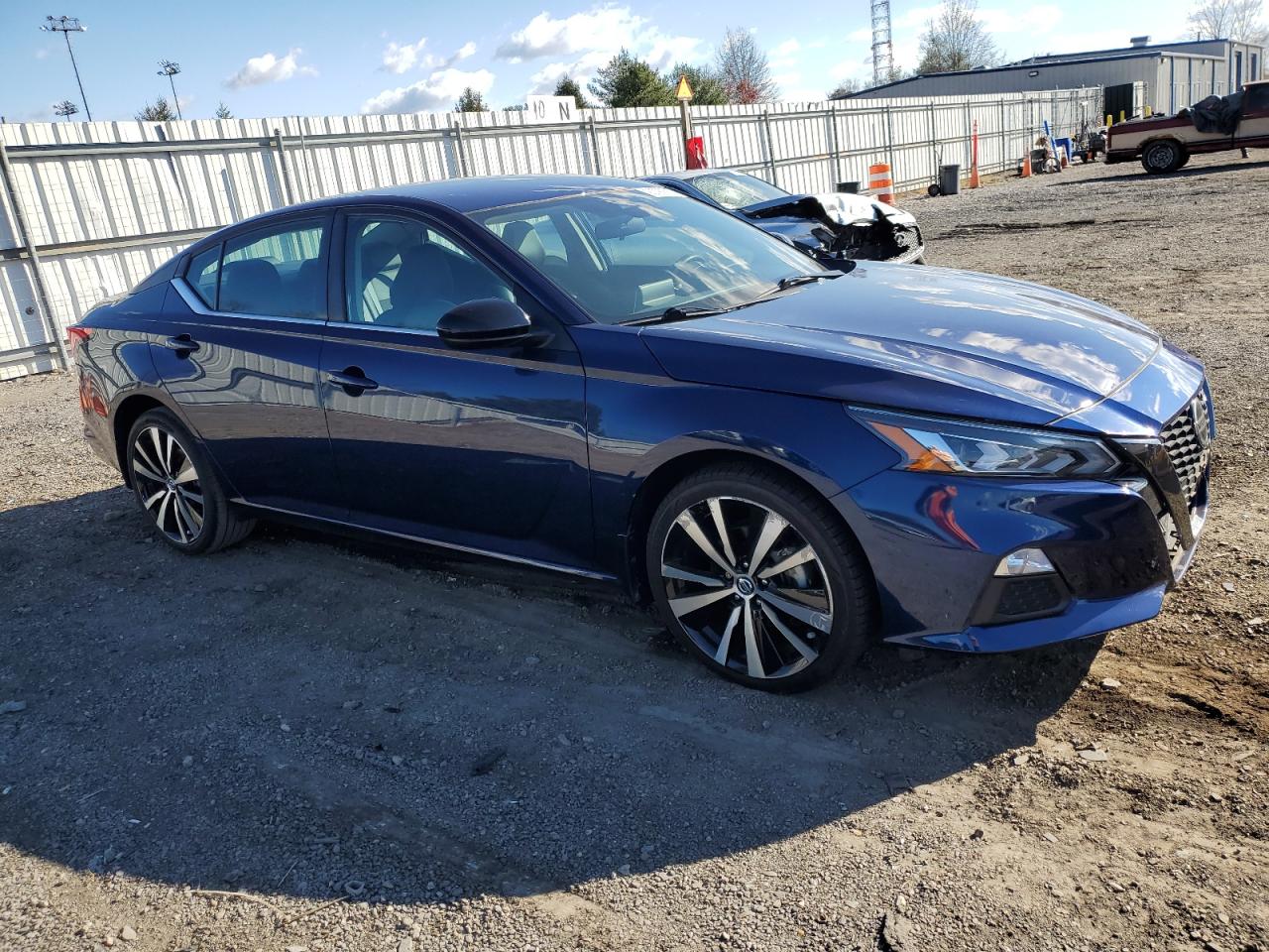 Nissan Altima Sr Image 11