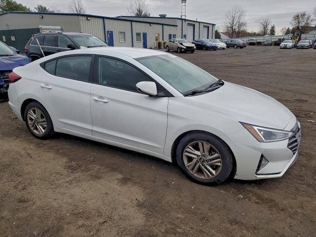 Hyundai ELANTRA Sel Image 5