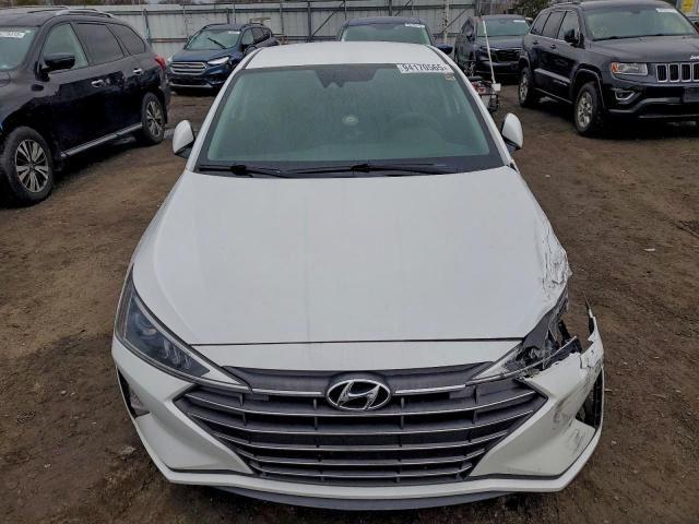 Hyundai ELANTRA Sel Image 7