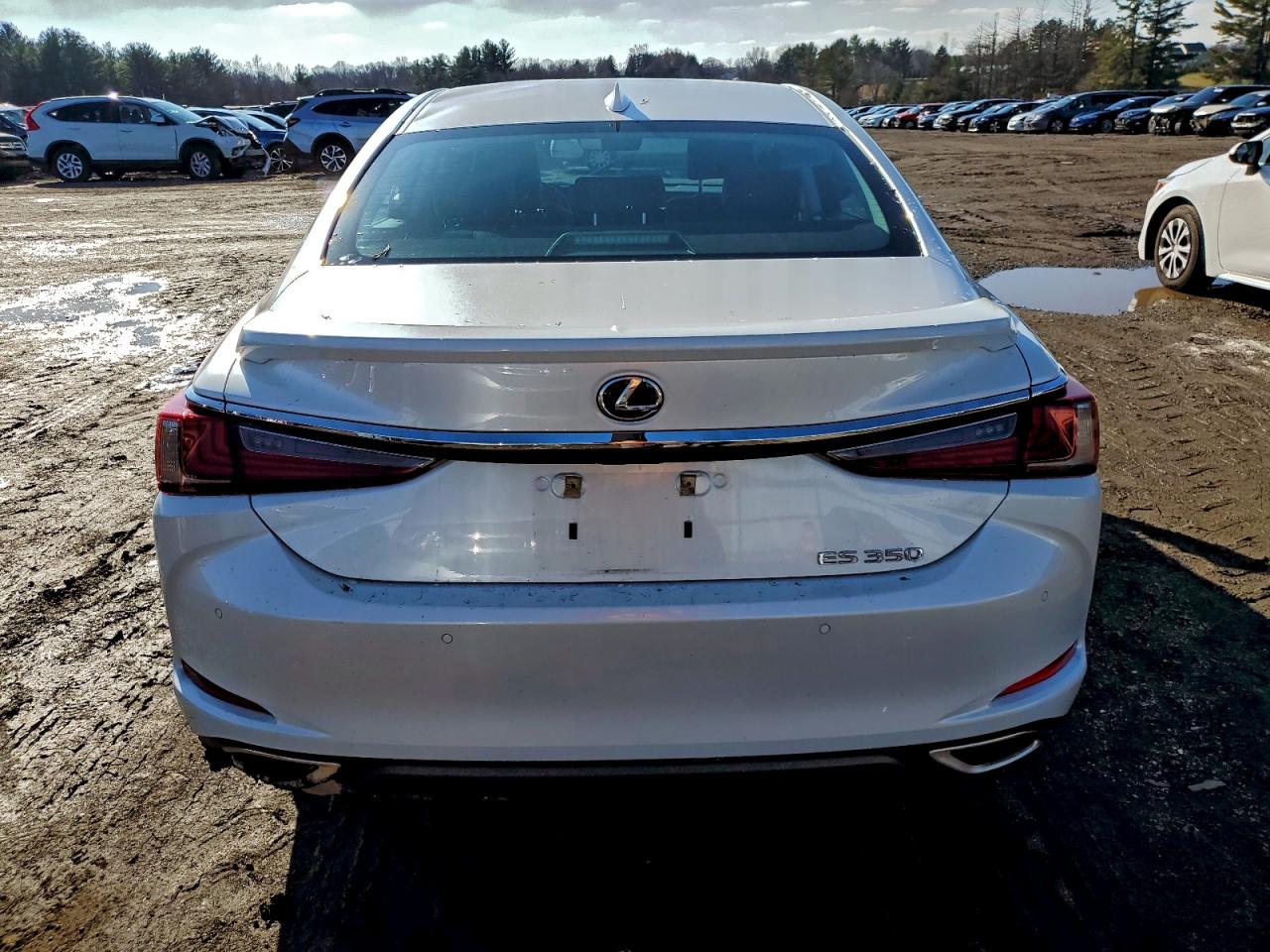 Lexus Es 350 Base Image 8