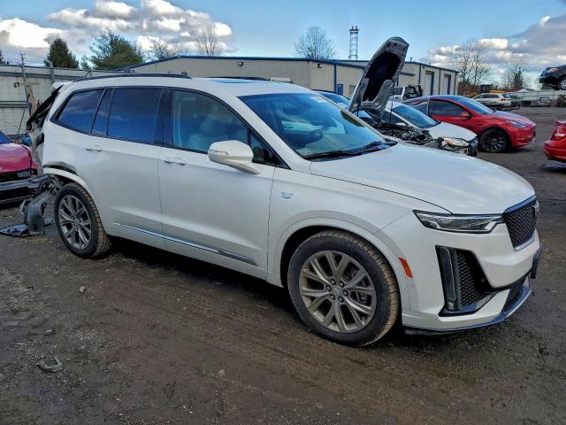 Cadillac XT6 Sport Image 3