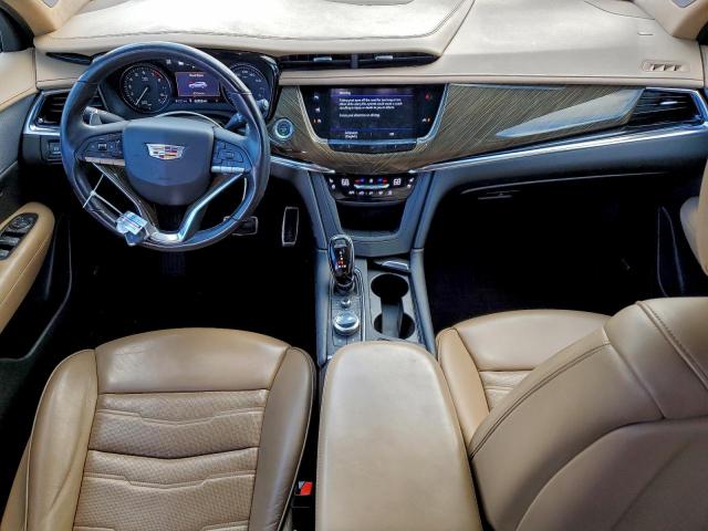 Cadillac XT6 Sport Image 10