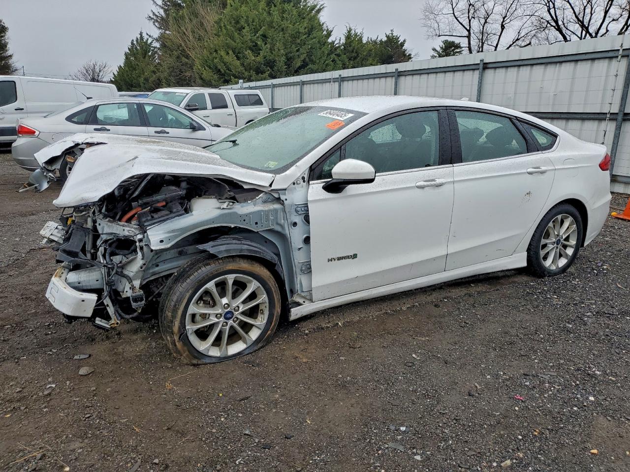 Ford Fusion Se Image 1