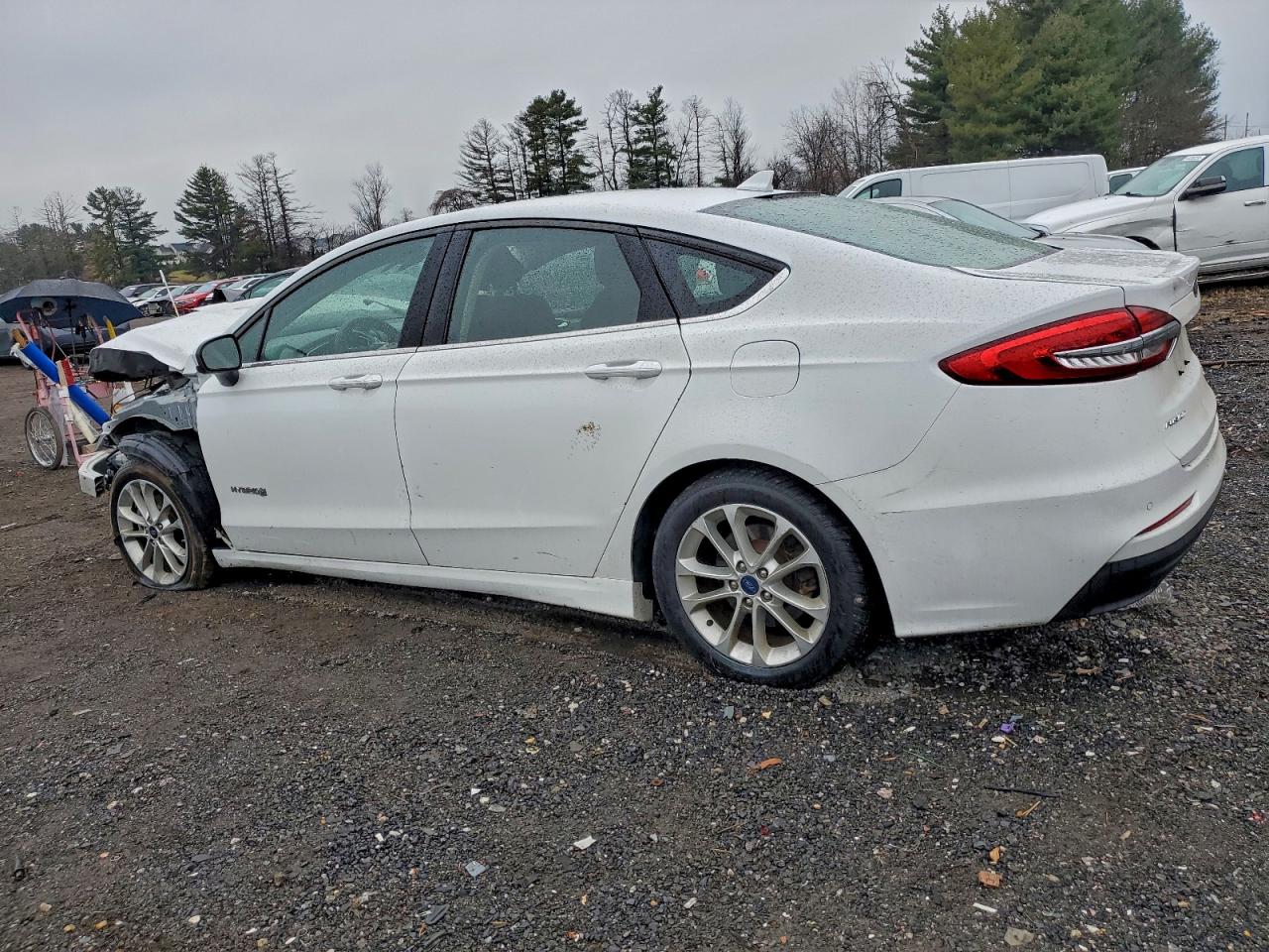 Ford Fusion Se Image 3