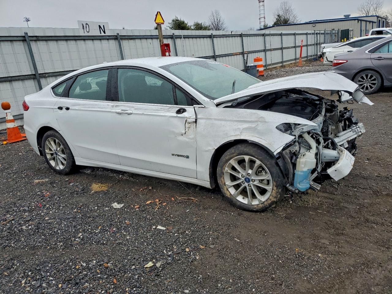 Ford Fusion Se Image 4