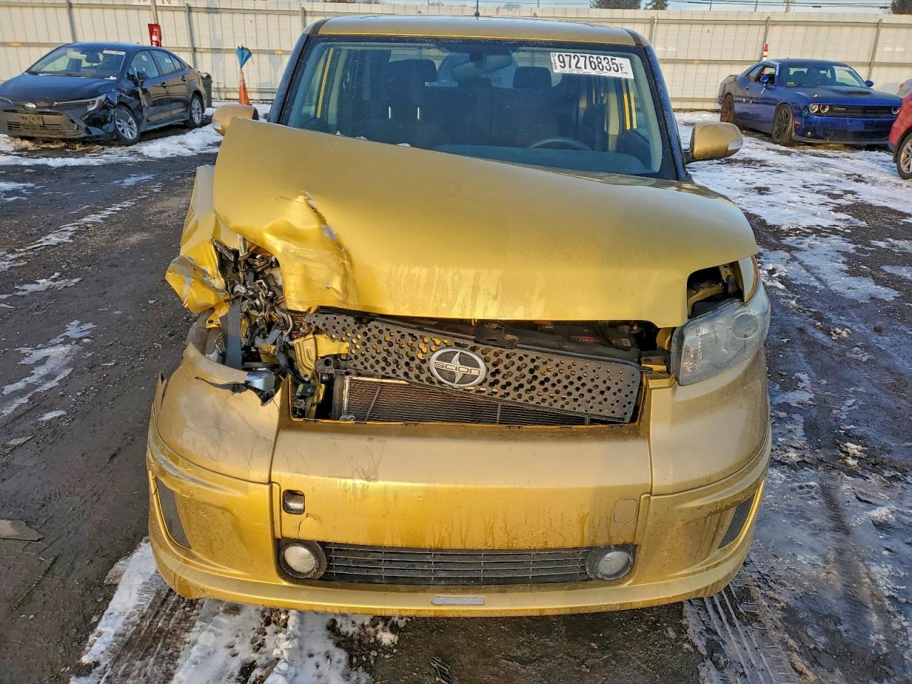 Toyota Scion Xb Image 4