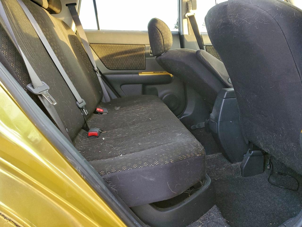 Toyota Scion Xb Image 6