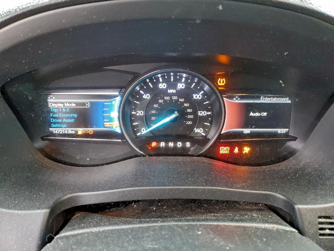 Ford Explorer Limited Image 13