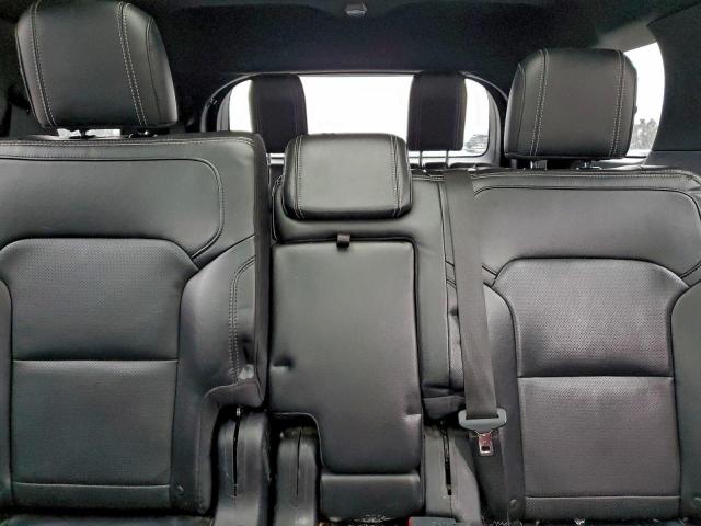 Ford Explorer Limited Image 8