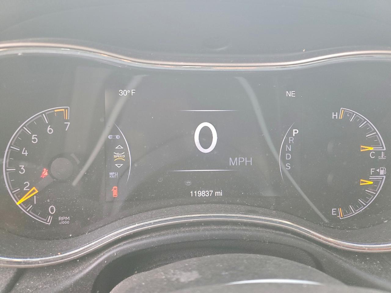 Jeep Grand Cherokee Limited Image 12