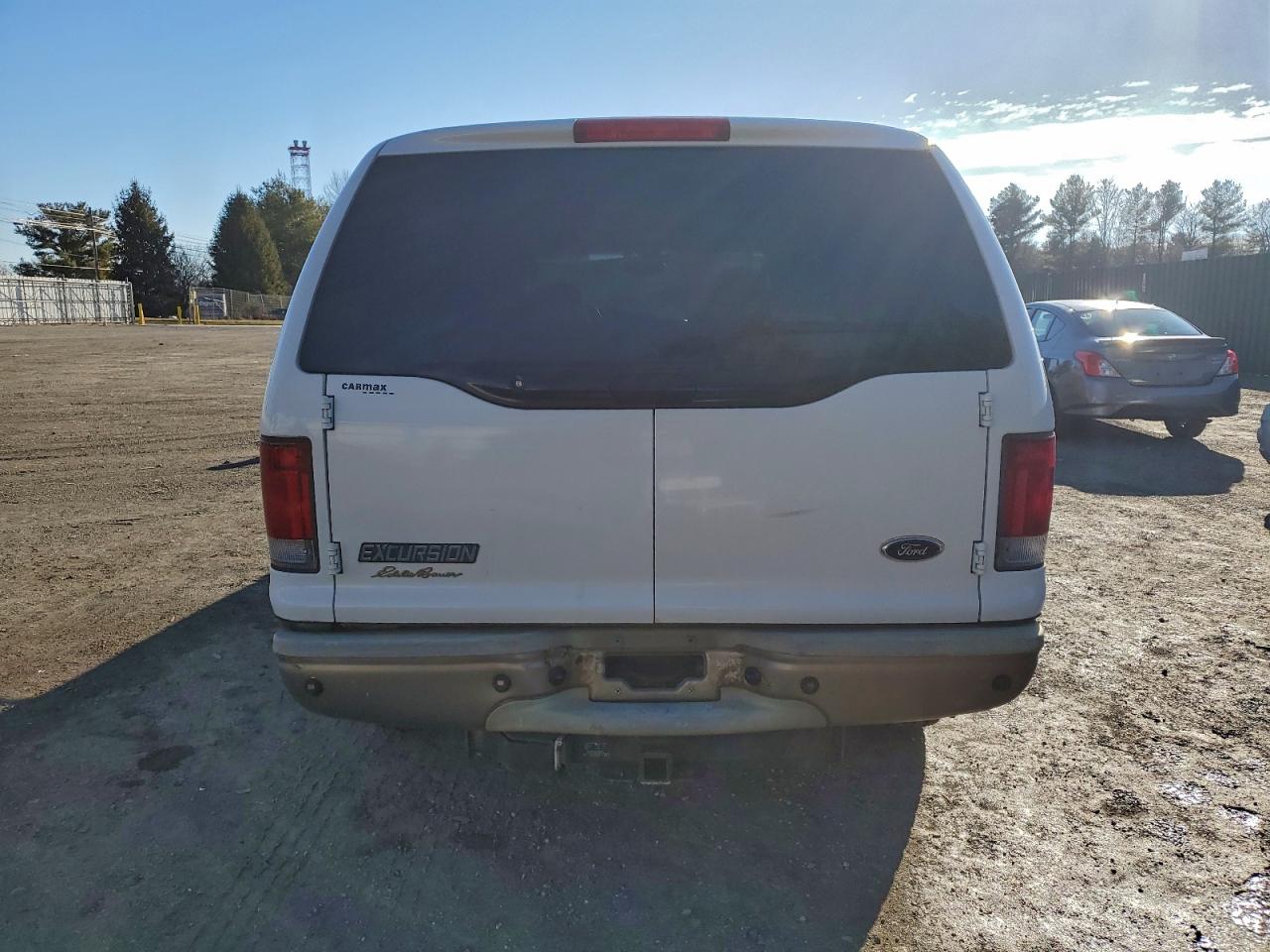 Ford Excursion Eddie Bauer Image 3